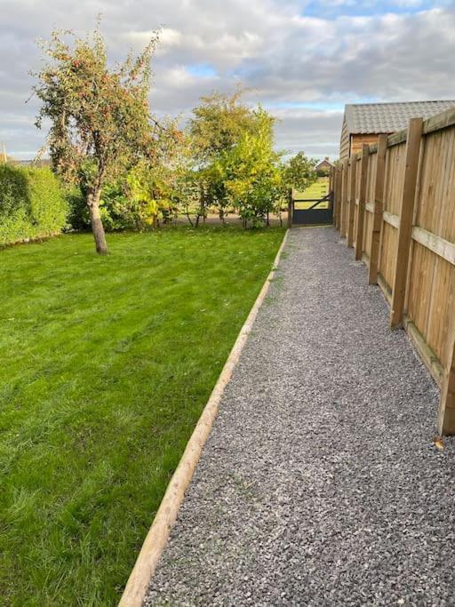 The Annex: 2 Bedroom Cottage, Countryside, Peaceful Getaway With Garden Easingwold Bagian luar foto